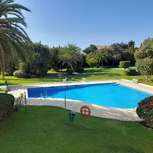 Appartement With Pool Near The, Marbellac